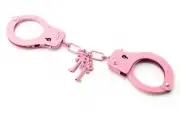 Розовые наручники, бондаж 